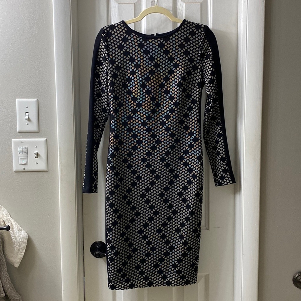 Vince Camuto black mesh long sleeve midi bodycon dress. Style# VC4M8062 Size 6
